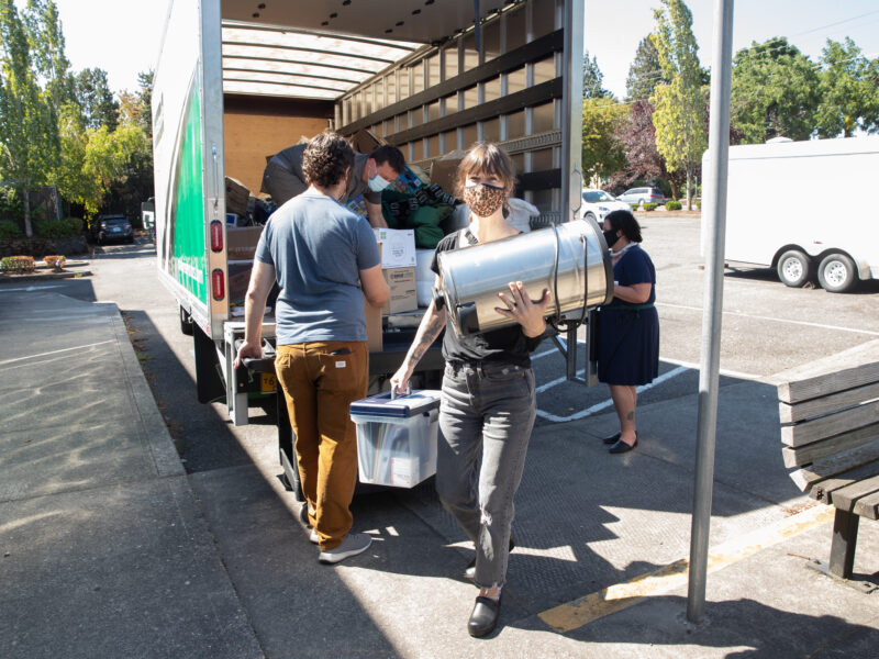 Group unloading supplies